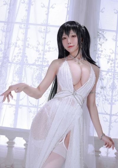 扒开少妇洁白大腿挺进公交车