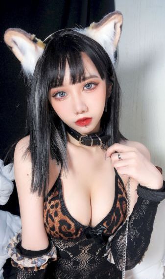 一个跳蚤的自传中文配音