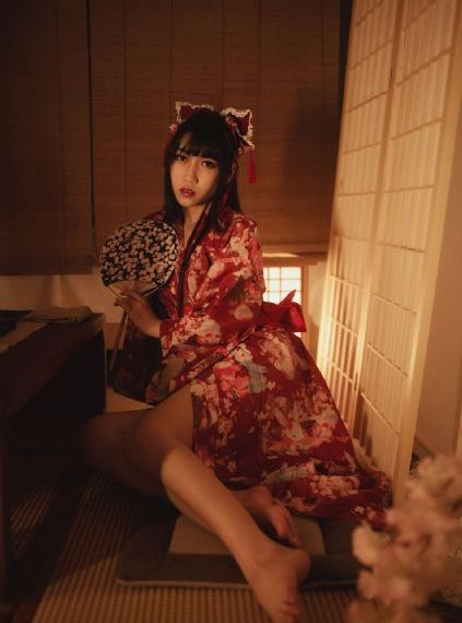 裤袜视界动漫