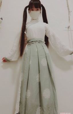 隔壁女生